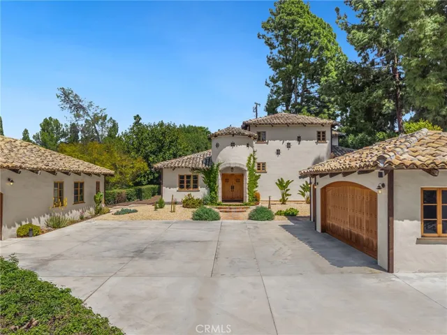 911 Laguna Road, Fullerton, California 92835