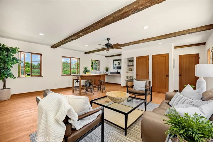 911 Laguna Road, Fullerton, California 92835