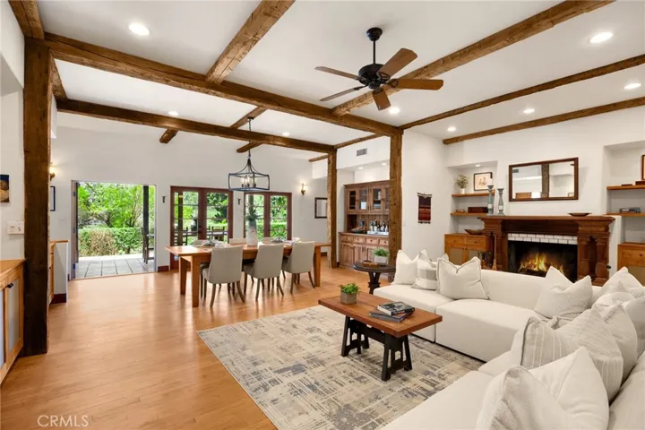 911 Laguna Road, Fullerton, California 92835
