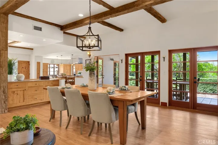 911 Laguna Road, Fullerton, California 92835