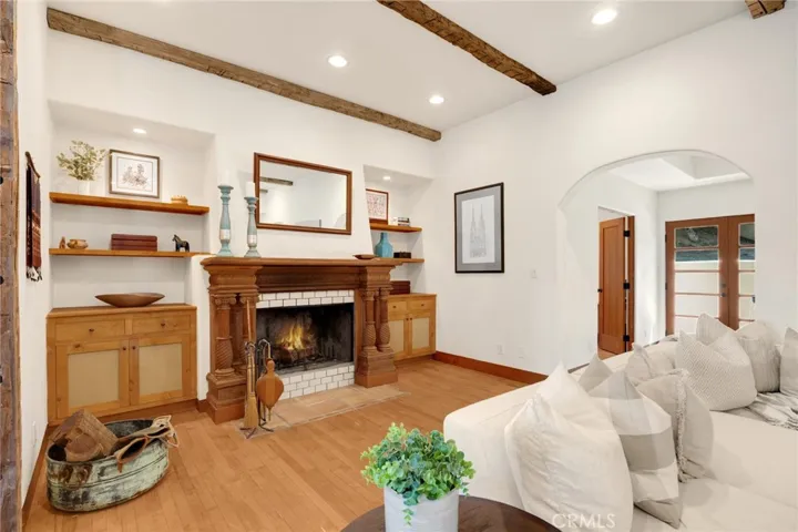 911 Laguna Road, Fullerton, California 92835