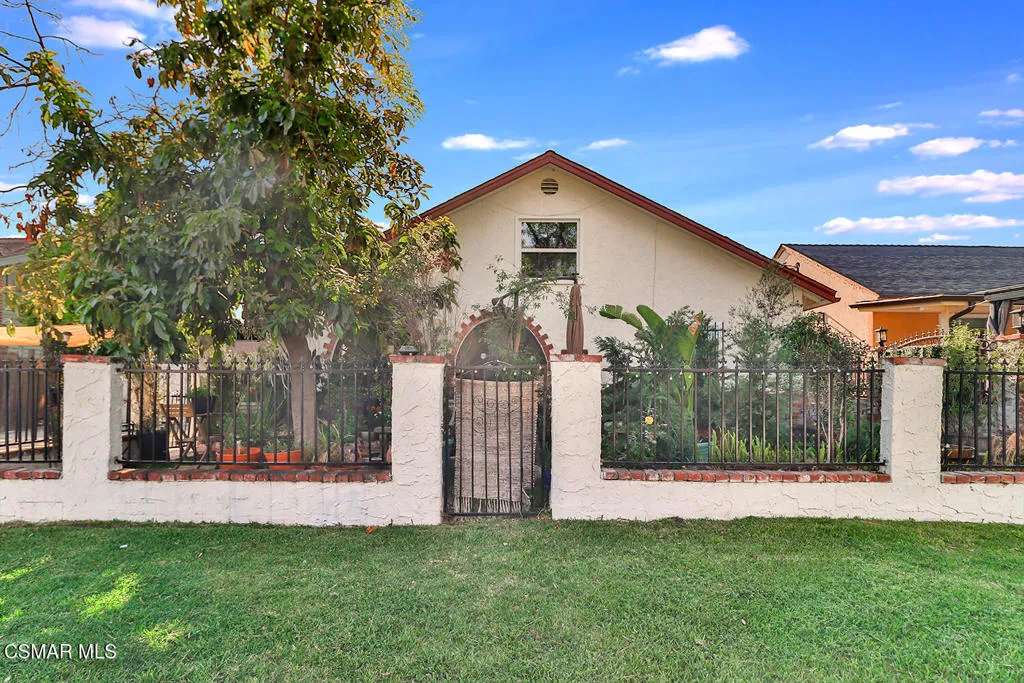 6621 Ben Avenue, North Hollywood, California 91606, 5 Bedrooms Bedrooms, ,3 BathroomsBathrooms,Residential,For Sale,Ben,225001957