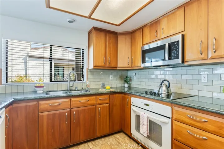 1833 Caddington Drive 67, Rancho Palos Verdes, California 90275