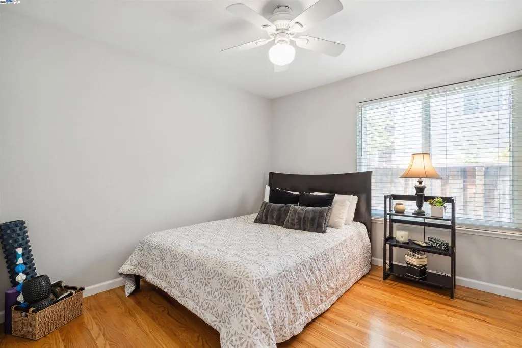 1296 Vintner Way, Pleasanton, California 94566 home-pic-22