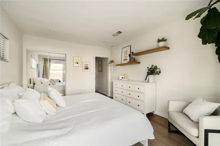 4160 Chatwin Avenue, Lakewood, California 90713