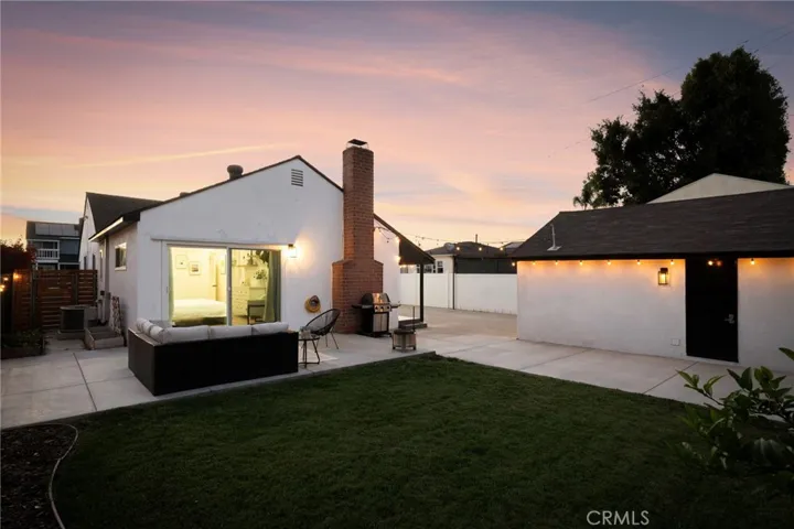 4160 Chatwin Avenue, Lakewood, California 90713