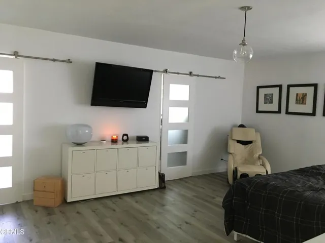 Master bedroom 1