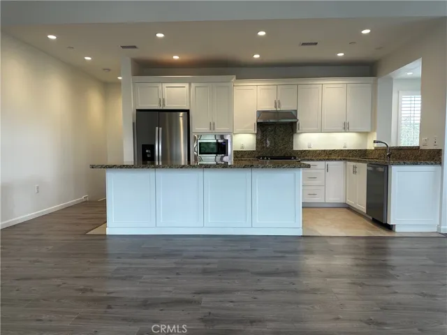 100 Superior, Irvine, California 92620