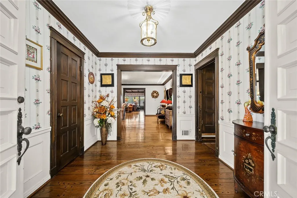 100 W Sycamore Avenue, Arcadia, California 91006 home-pic-3