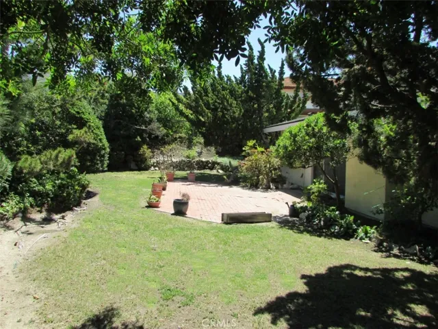 6619 El Rodeo Road, Rancho Palos Verdes, California 90275