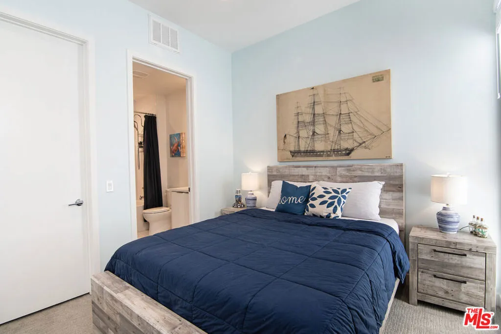 10919 1/2 Otsego Street, North Hollywood, California 91601 home-pic-41