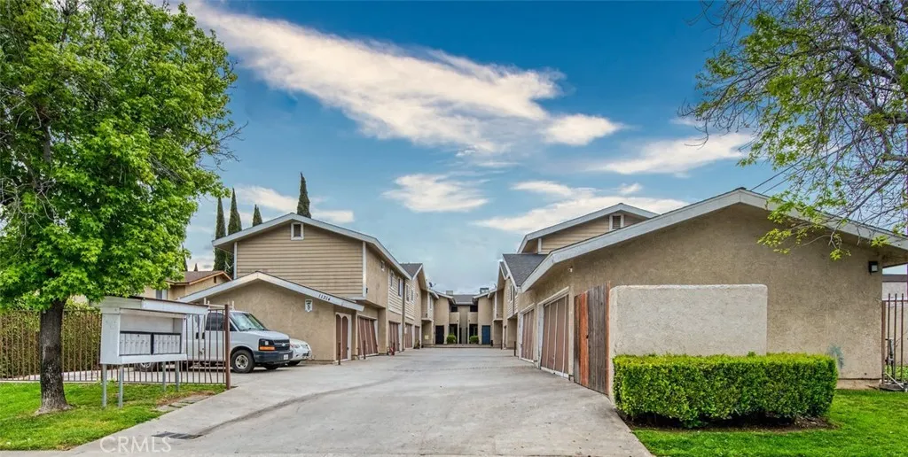 11314 La Mirada Boulevard, Whittier, California 90604, ,Residential Income,For Sale,La Mirada,NP25077221