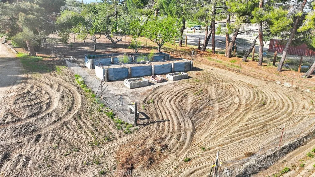 13633 Summit Valley Road, Hesperia, California 92345 home-pic-54