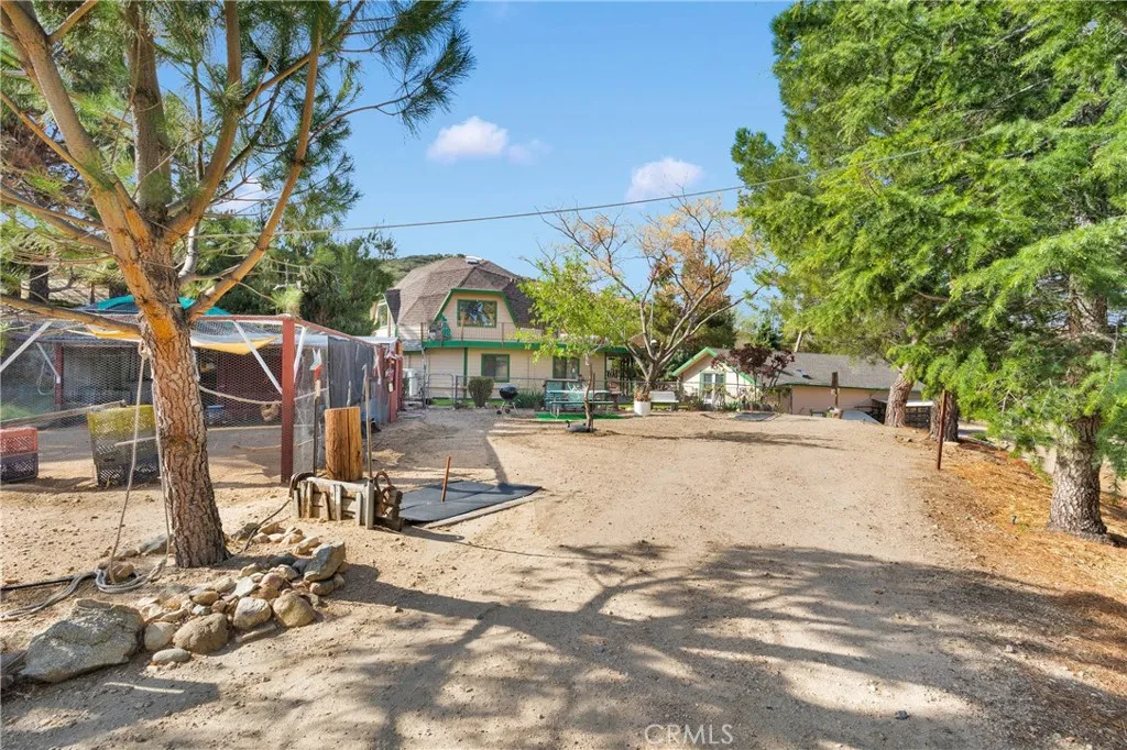 13633 Summit Valley Road, Hesperia, California 92345 home-pic-40