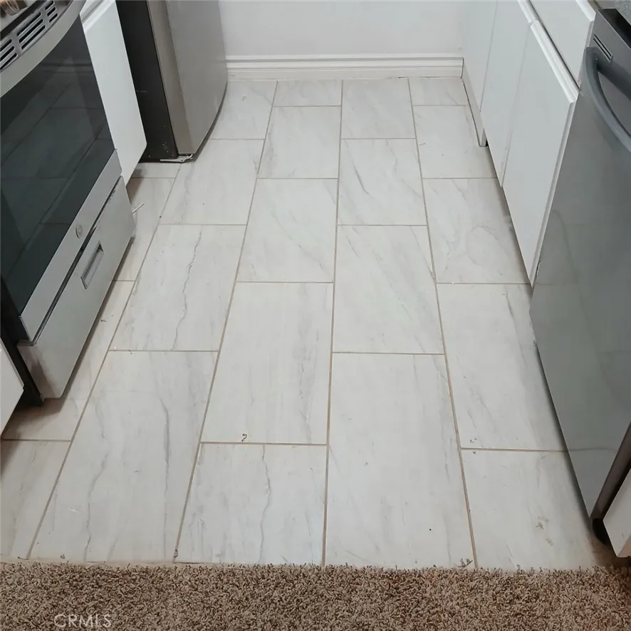 2455 West Acacia Avenue, Hemet, California 92545 home-pic-7