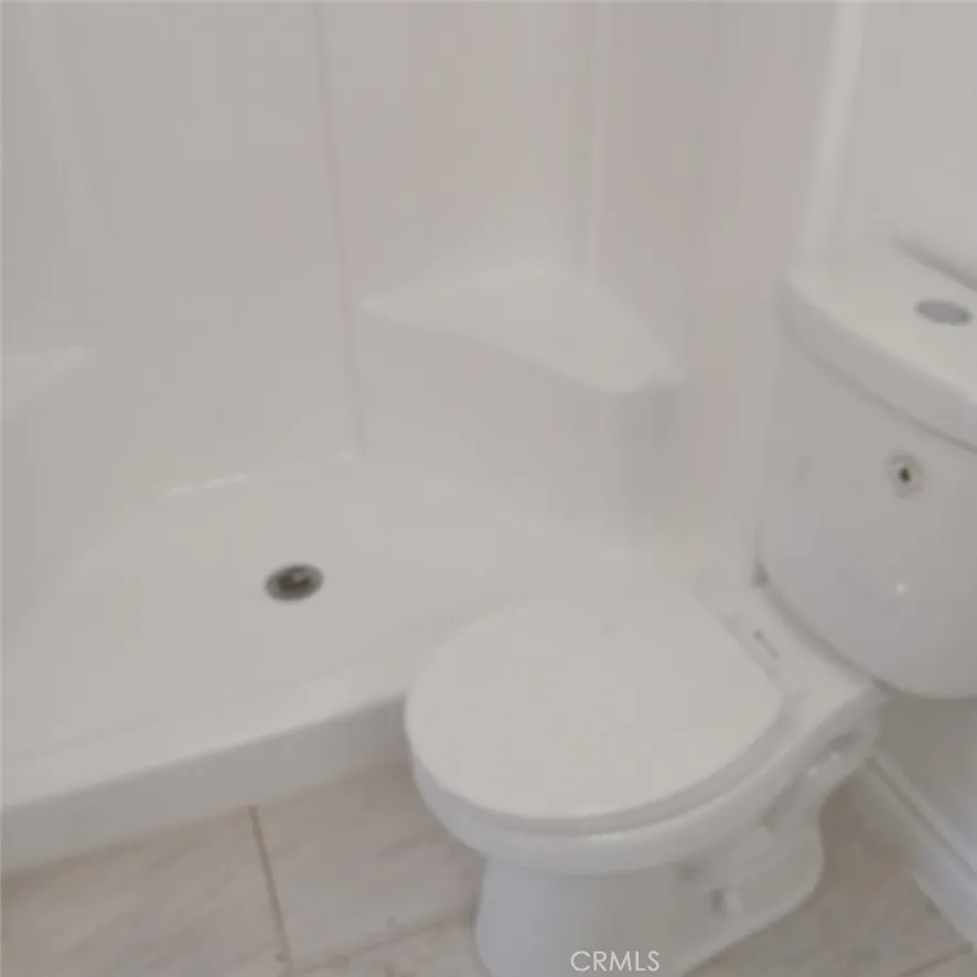 2455 West Acacia Avenue, Hemet, California 92545 home-pic-10