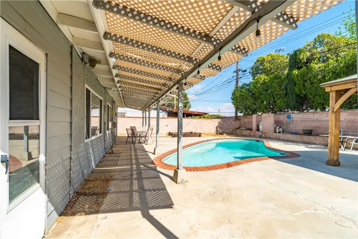 1008 W Avenue J13, Lancaster, California 93534