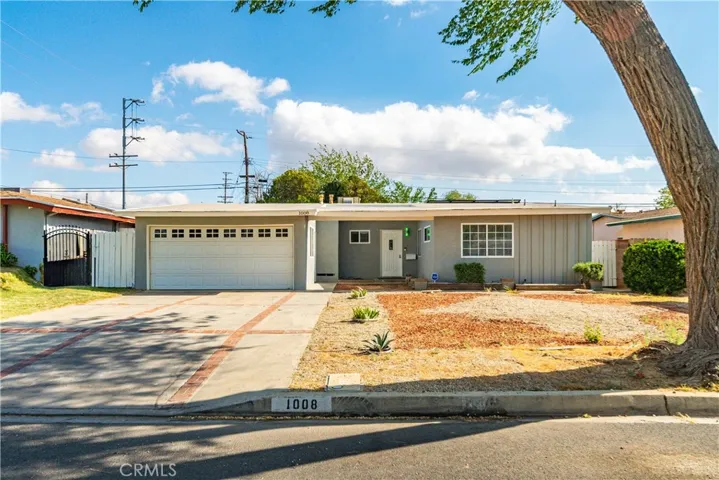 1008 W Avenue J13, Lancaster, California 93534