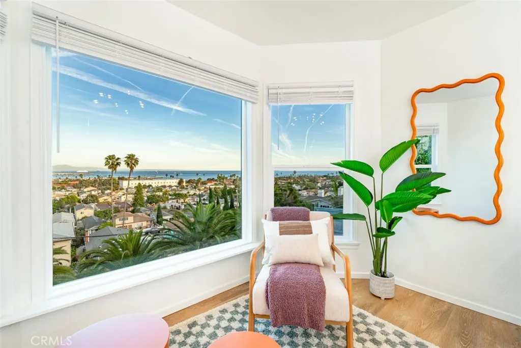 2804 S Peck Avenue, San Pedro, California 90731 home-pic-10