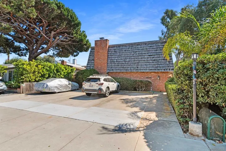 1517 Reed, San Diego, California 92109