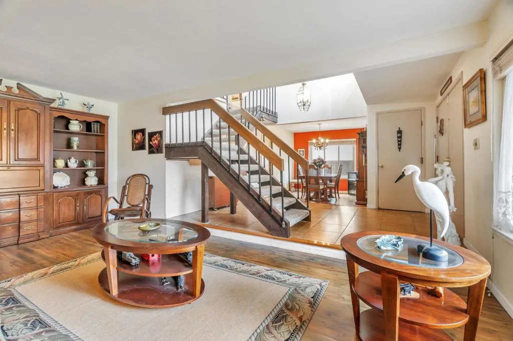 1418 Goldenlake Road, San Jose, California 95131 home-pic-7