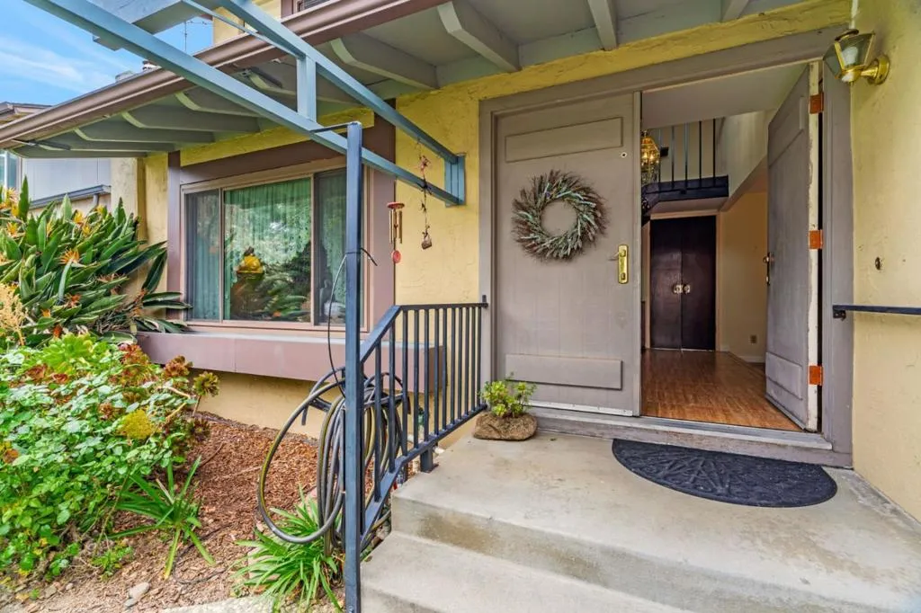 1418 Goldenlake Road, San Jose, California 95131 home-pic-4