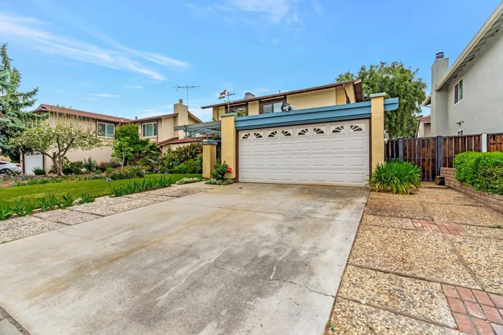 1418 Goldenlake Road, San Jose, California 95131 home-pic-2