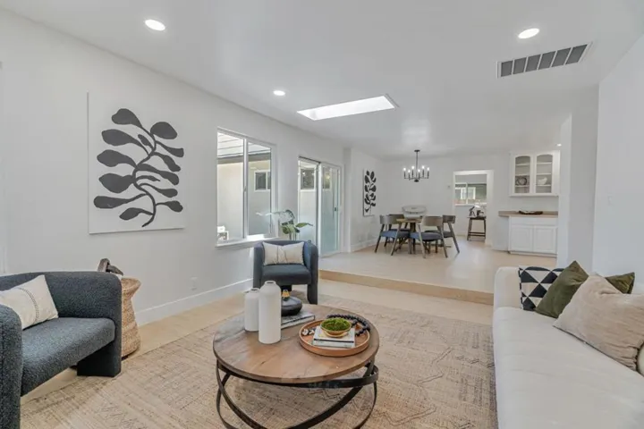 1069 Linda Drive, Campbell, California 95008