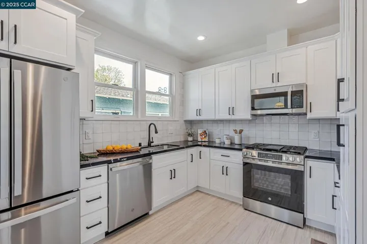 4150 Webster St, Oakland, California 94609