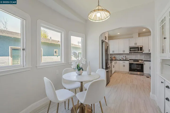 4150 Webster St, Oakland, California 94609