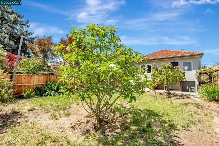 4150 Webster St, Oakland, California 94609
