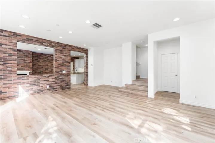 6374 Marbella Lane, Eastvale, California 91752