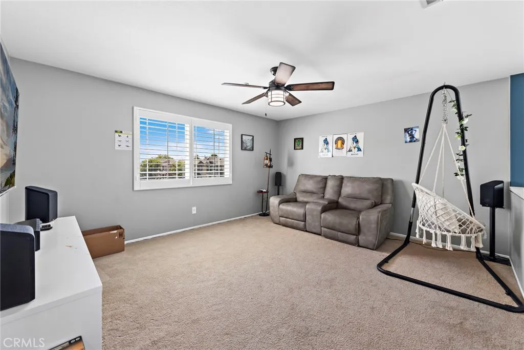 5332 Trailhawk Avenue, Fontana, California 92336 home-pic-23