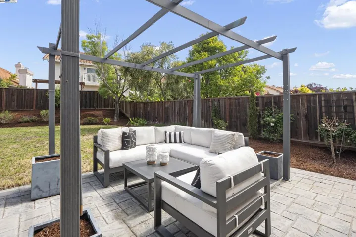 7537 Denison Pl, Castro Valley, California 94552