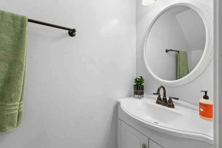 7968 Mission Center Ct, Unit H
