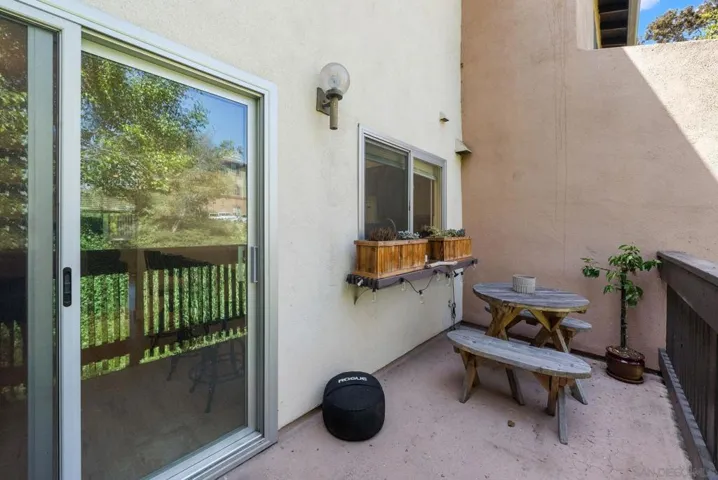 7968 Mission Center Ct, Unit H