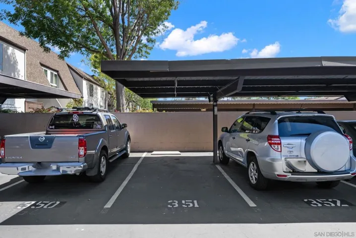 7968 Mission Center Ct, Unit H