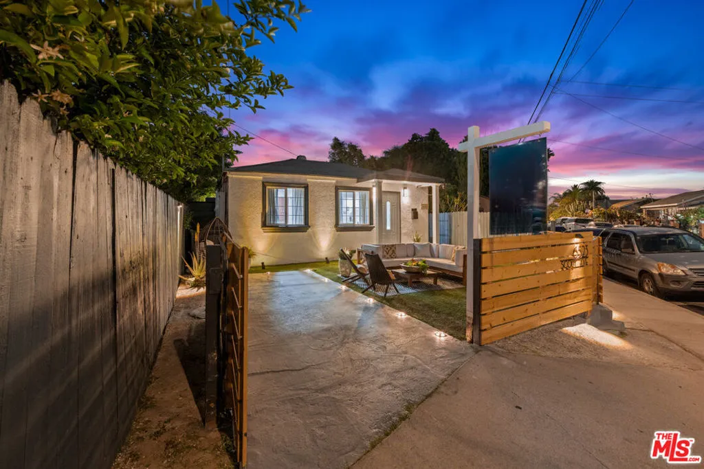 6523 Scout Avenue, Bell Gardens, California 90201 home-pic-3