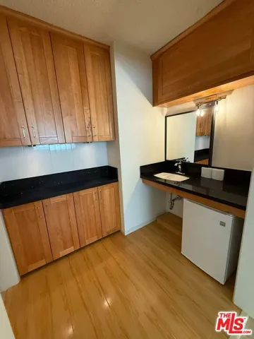 837 7th Street 105, Santa Monica, California 90403