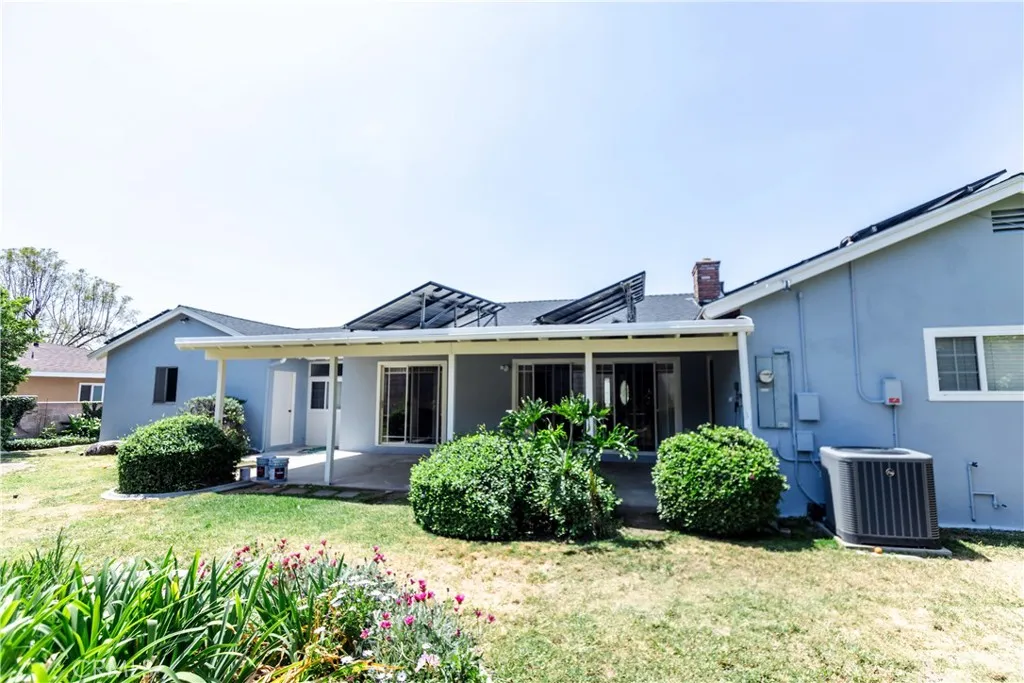 3915 Dwight Way, San Bernardino, California 92404 home-pic-28