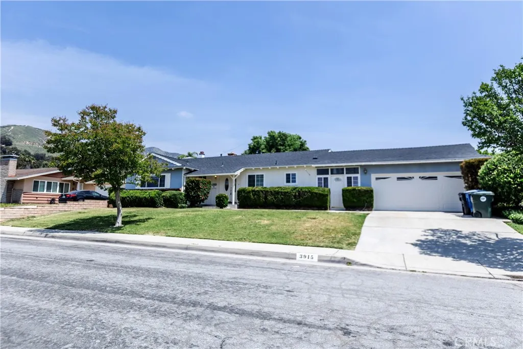 3915 Dwight Way, San Bernardino, California 92404 home-pic-6