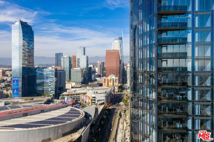 1200 S Figueroa Street E2401, Los Angeles, California 90015