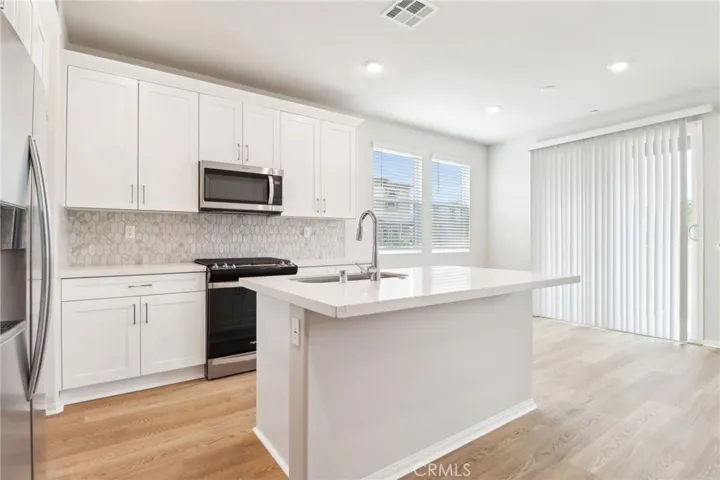 1555 Stratus Drive, Pomona, California 91768
