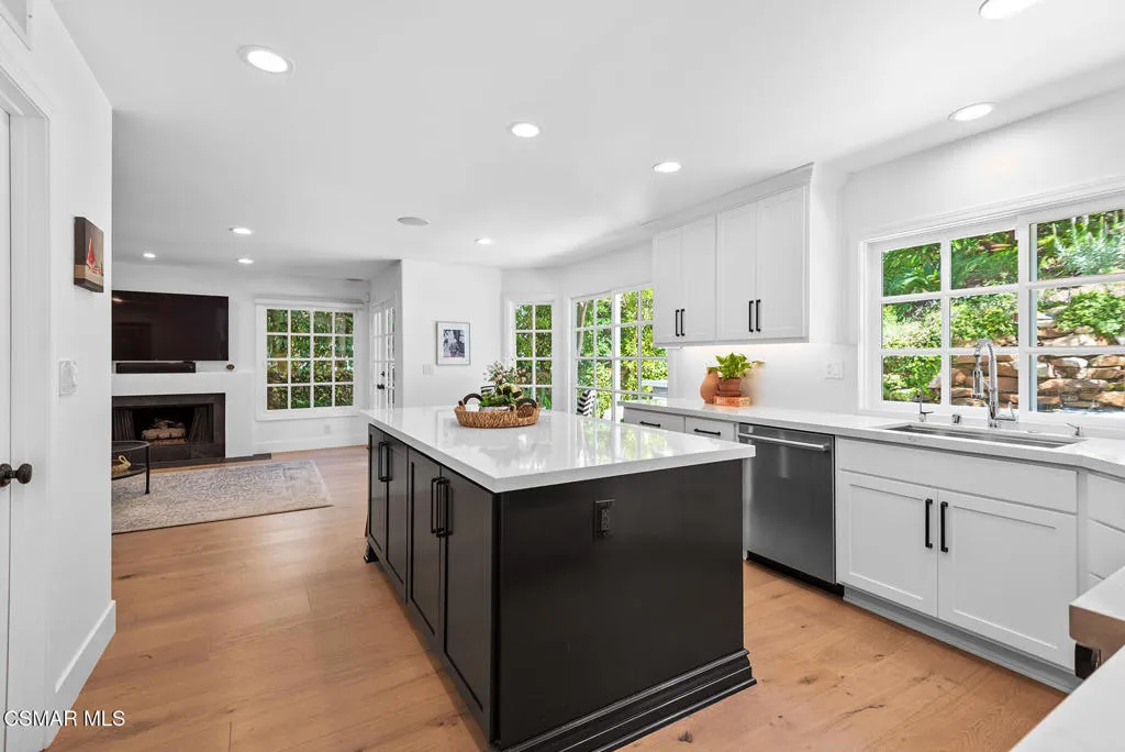 4799 Canterbury Street, Westlake Village, California 91362 home-pic-12