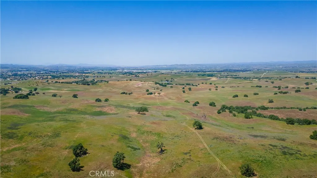 1975 Hidden Acre Ln, Paso Robles, California 93446 home-pic-16