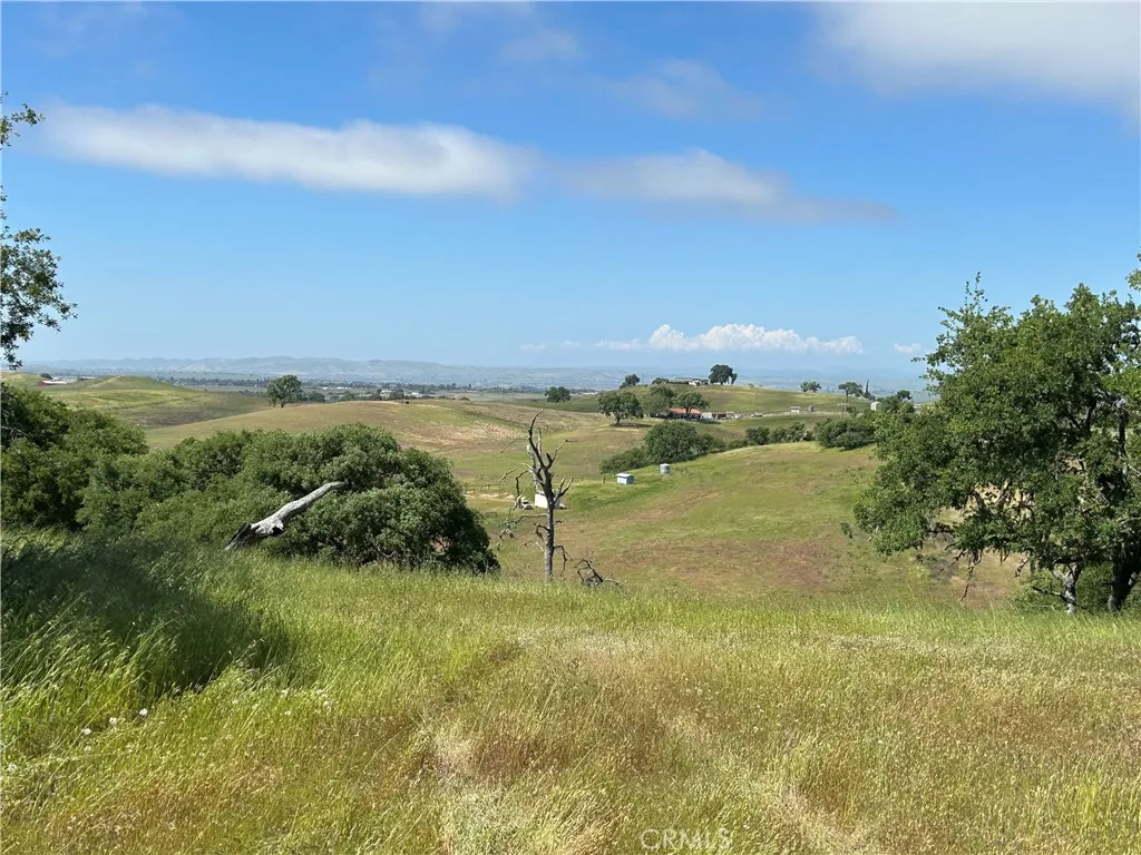 1975 Hidden Acre Ln, Paso Robles, California 93446 home-pic-2
