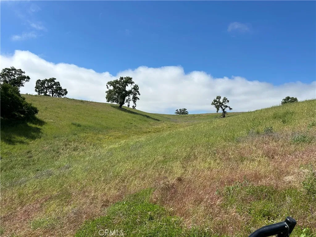 1975 Hidden Acre Ln, Paso Robles, California 93446 home-pic-8