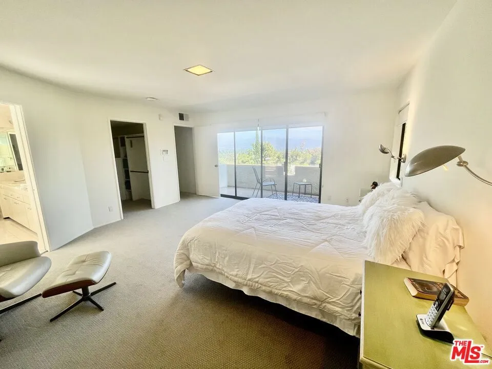 3917 Murietta Avenue, Sherman Oaks, California 91423 home-pic-31