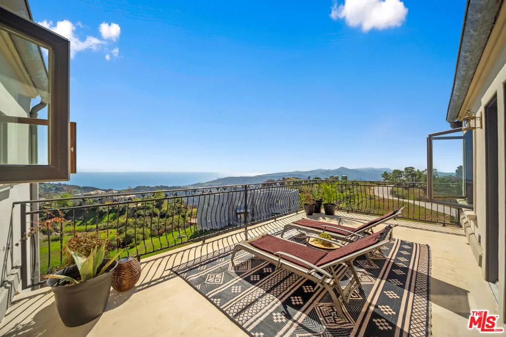 24798 Brown Latigo, Malibu, California 90265 home-pic-20