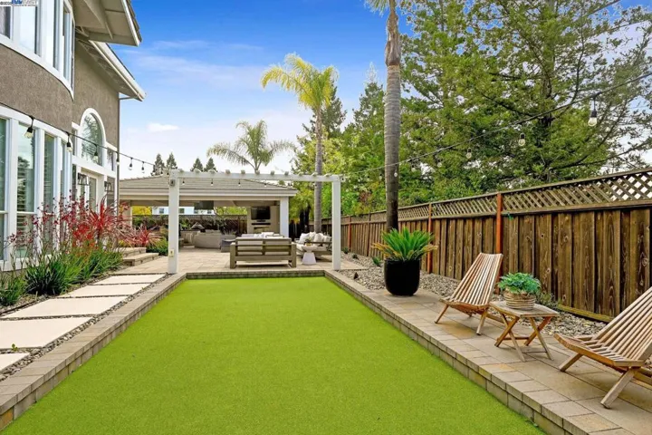 144 Alta Vista Way, Danville, California 94506
